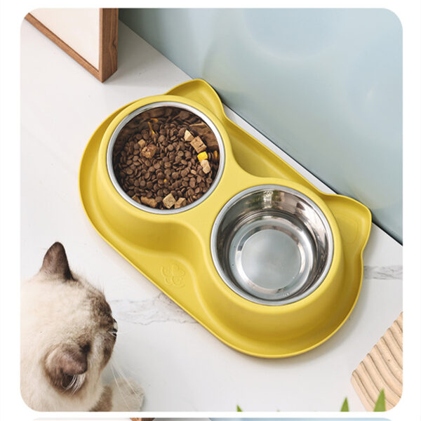 Water and Food Feeder Bowls with Silicone Mat
Item No#10009 - Image 3