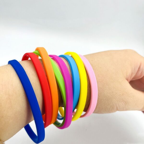 Custom Solid Color Thin Silicone Wristband Item No#10707 - Image 3