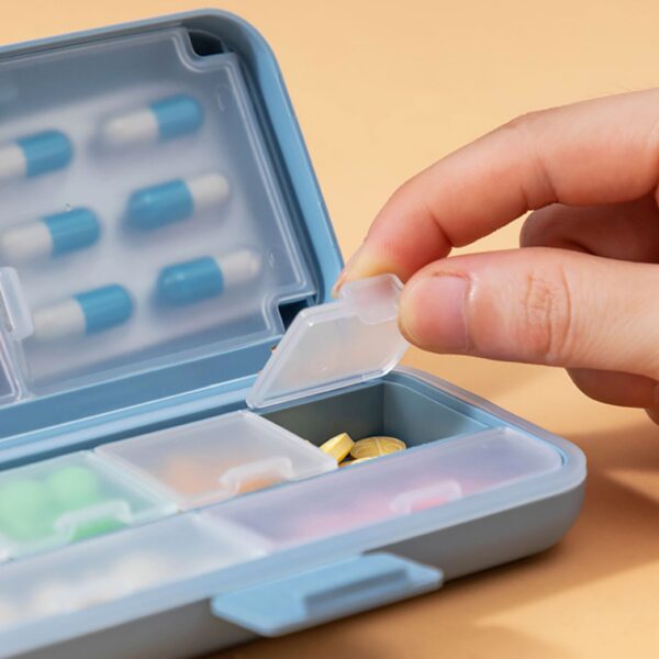 8 Grid Travel Daily Pill Holder Item No#10835 - Image 5