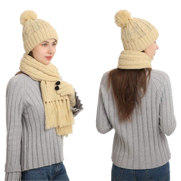 3 in 1 Winter Beanie Set Item No#10864 - Image 4